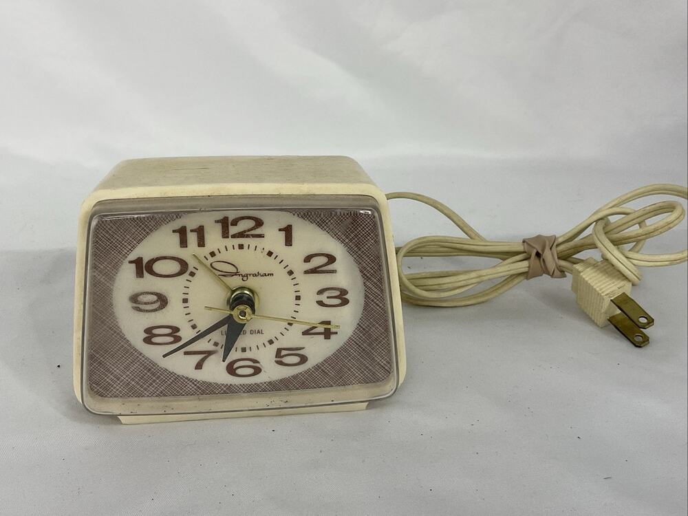 VTG VINTAGE INGRAHAM TAN BROWN ELECTRIC ALARM CLOCK